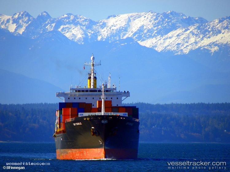 Tb-Jinjiang - Container Ship vessel registered in Liberia