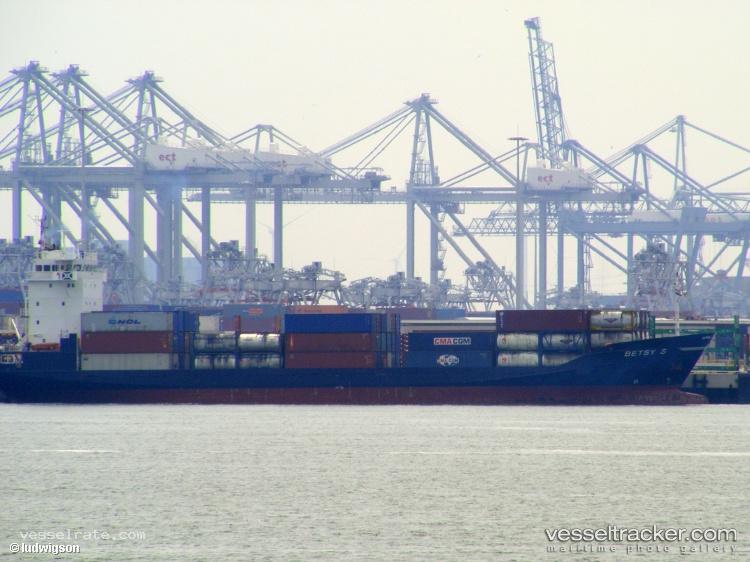 Ast-Malta - Multi Purpose Carrier vessel registered in Liberia