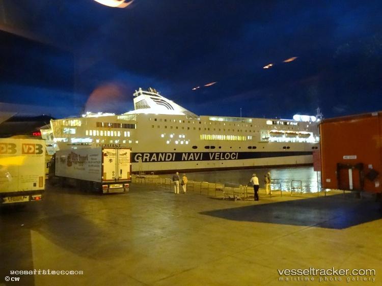 Excellent - Passenger Ro Ro Cargo Ship vessel registered in Italy