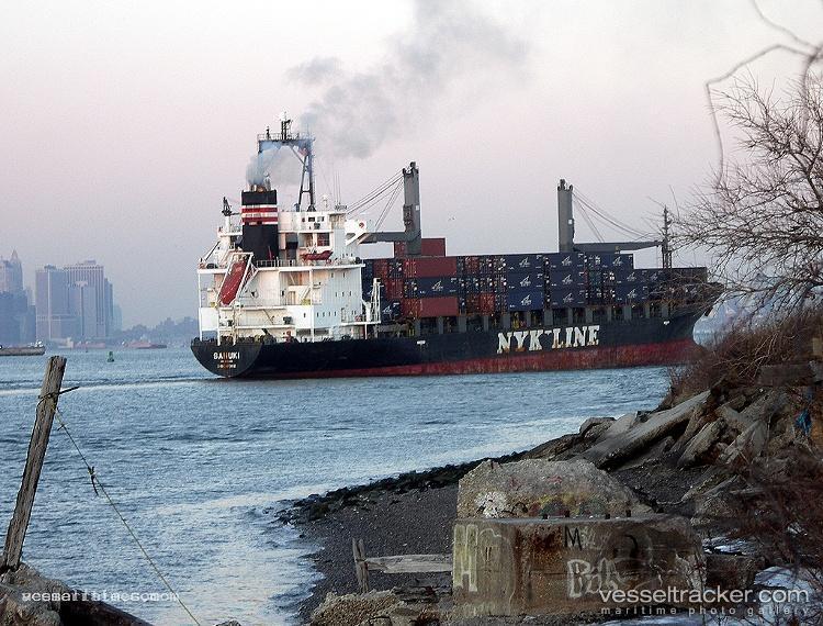 Mtt-Pulau-Pinang - Container Ship vessel registered in Malaysia