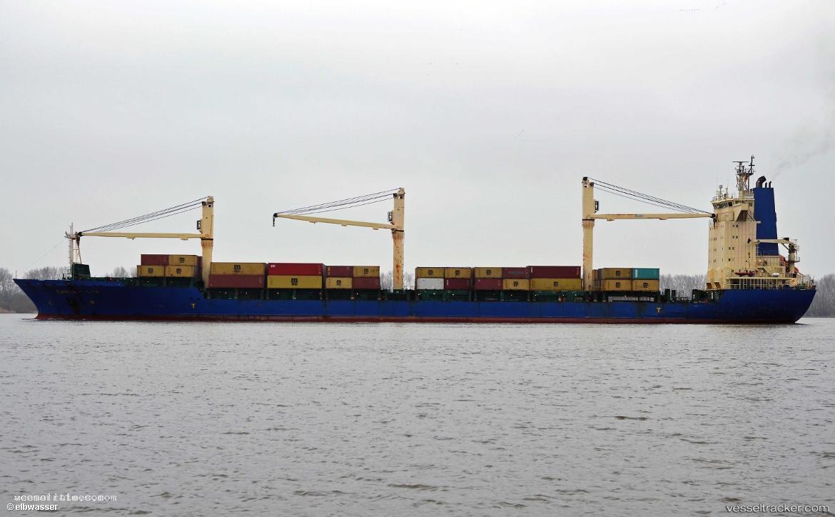 Laila-Prospera - Container Ship vessel registered in Marshall Islands