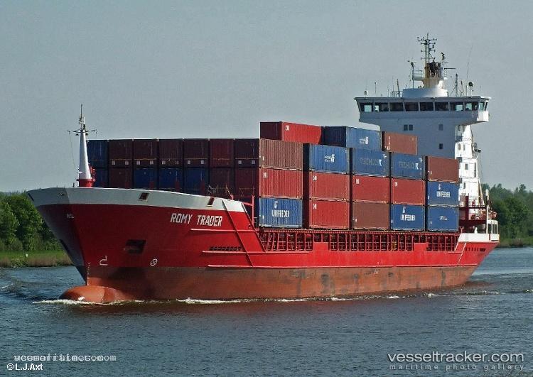Wec-Boumeester - Container Ship vessel registered in Portugal