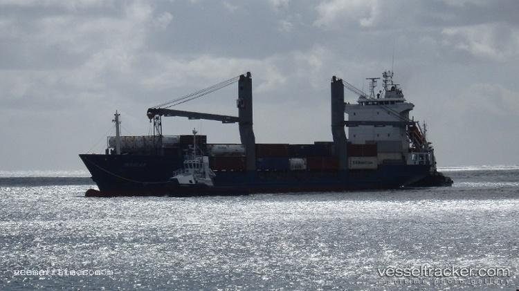 Insular - Container Ship vessel registered in Portugal