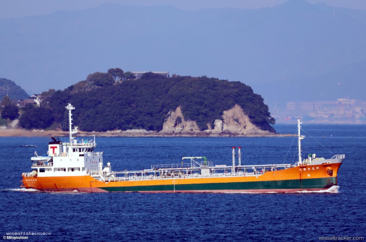 Taikeimaru-No.5 - Oil Products Tanker vessel registered in Japan