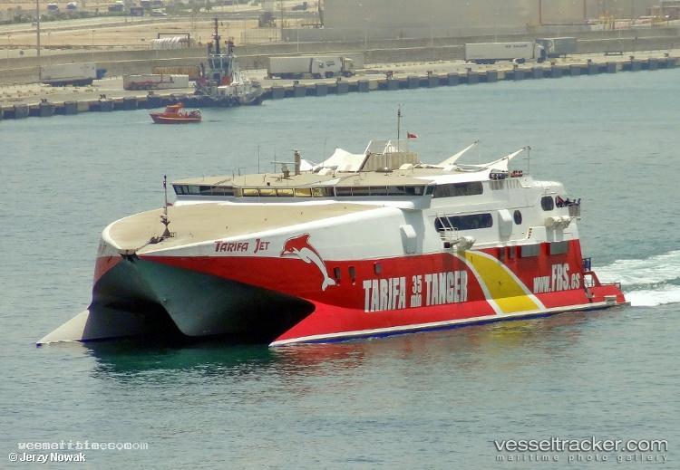 Tarifa-Jet - Passenger Ro Ro Cargo Ship vessel registered in United Kingdom