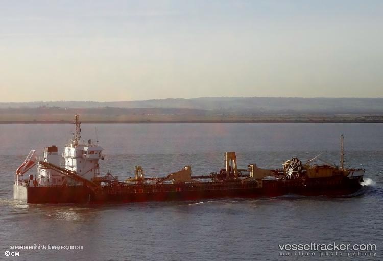 Sand-Falcon - Hopper Dredger vessel registered in United Kingdom