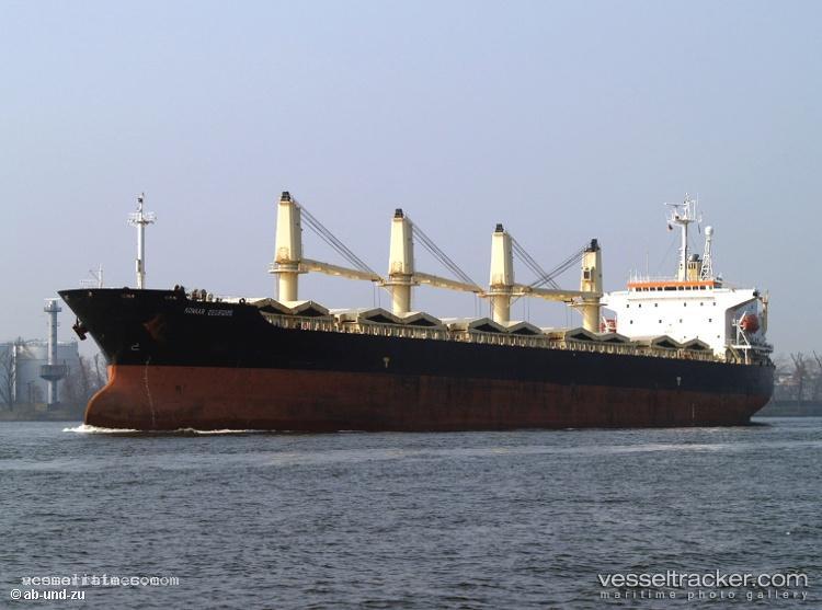 Anna-sophia - Bulk Carrier vessel registered in Liberia