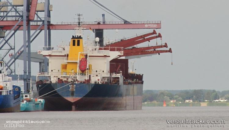 Lamar-S - Bulk Carrier vessel registered in Saint Kitts and Nevis