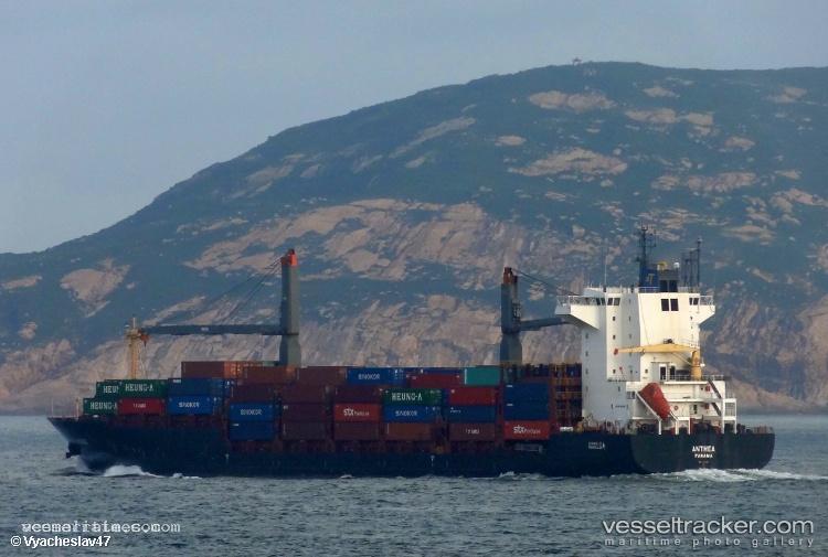 Crystal-Stpetersburg - Container Ship vessel registered in Russia