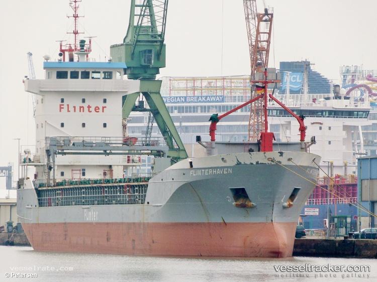 Bosphorus-Queen - Multi Purpose Carrier vessel registered in Panama