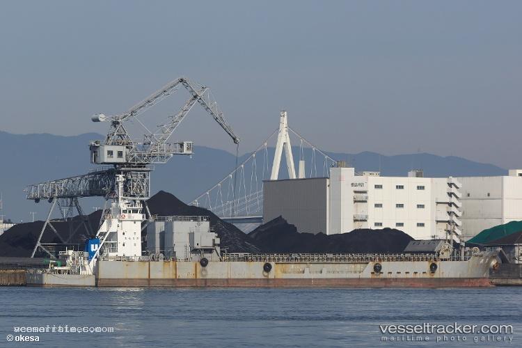 Diako1 - Pusher Tug vessel registered in Comoros