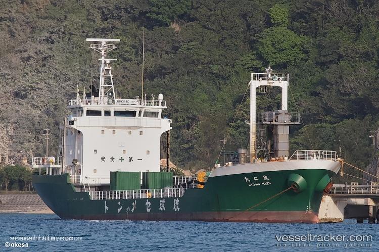Sirios-Cement-Vii - Cement Carrier vessel registered in Panama