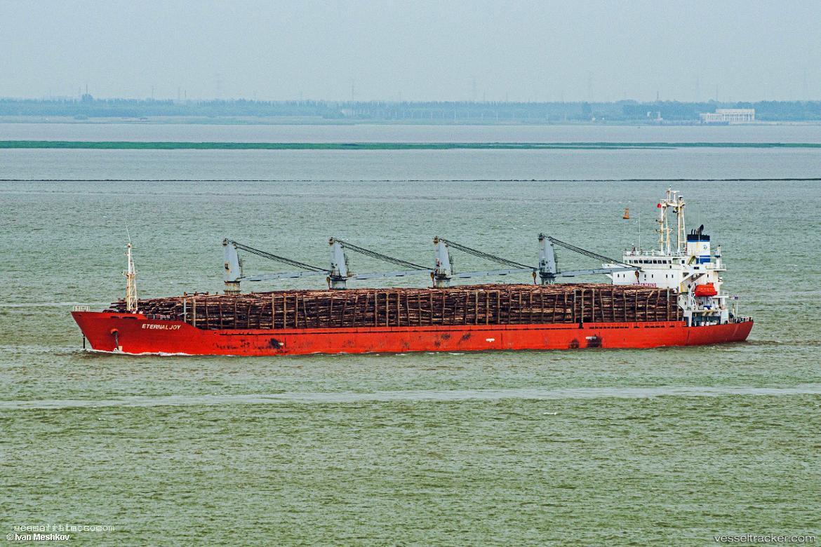 Eternal-Joy - Bulk Carrier vessel registered in Panama