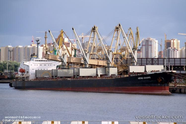 Navix - Bulk Carrier vessel registered in Panama