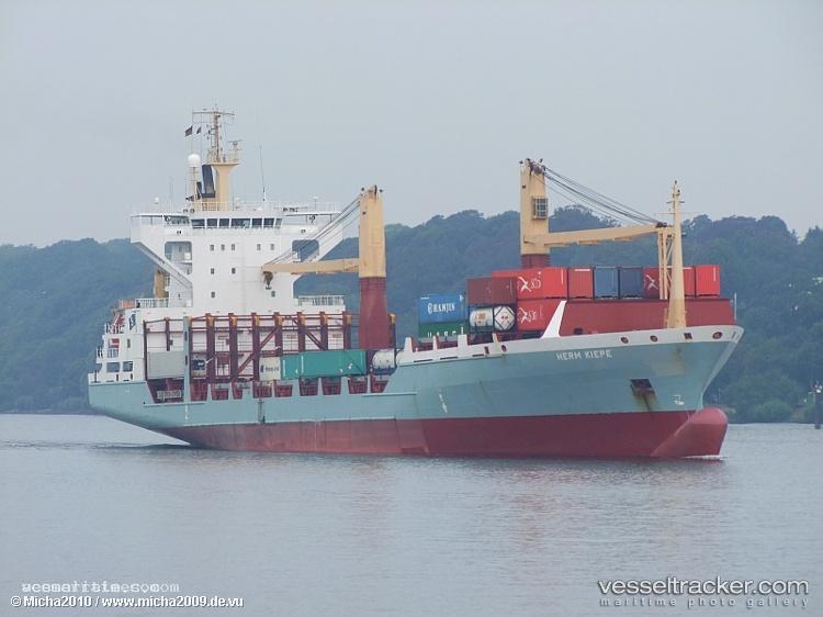 Lionfish - Container Ship vessel registered in Turkey