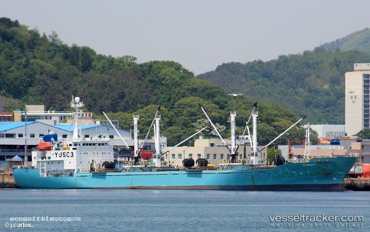 Mv-Badaro - Refrigerated Cargo Ship vessel registered in South Korea