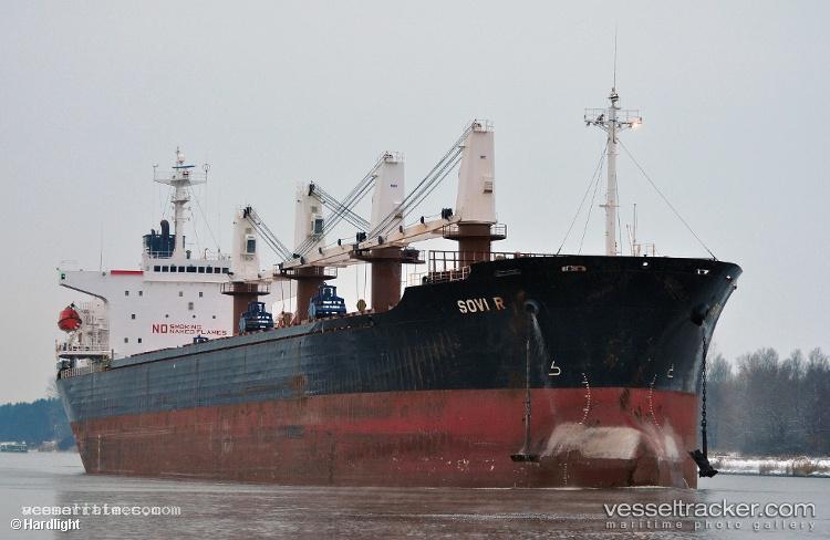 Lune-B - Bulk Carrier vessel registered in Palau