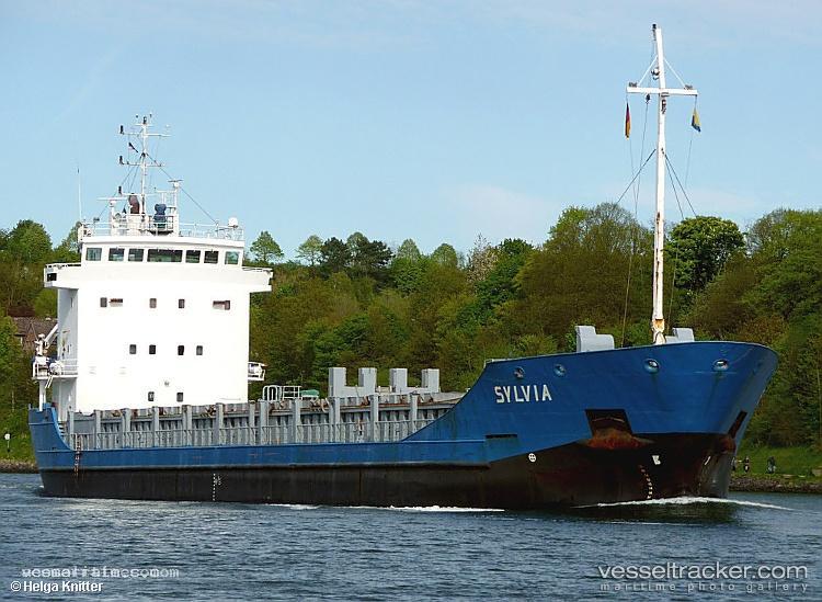 St.-Pauli-2 - Multi Purpose Carrier vessel registered in Germany