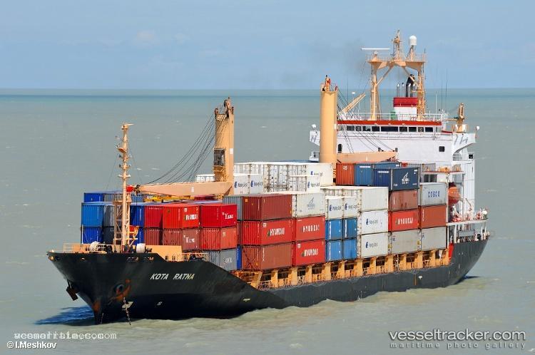 Kota-Ratna - Container Ship vessel registered in Singapore