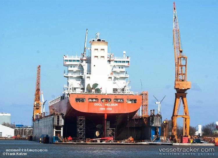 Oocl-Belgium - Container Ship vessel registered in Hong Kong