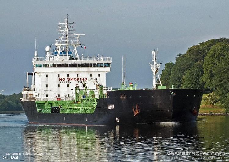 Onyx - Oil Products Tanker vessel registered in Sierra Leone