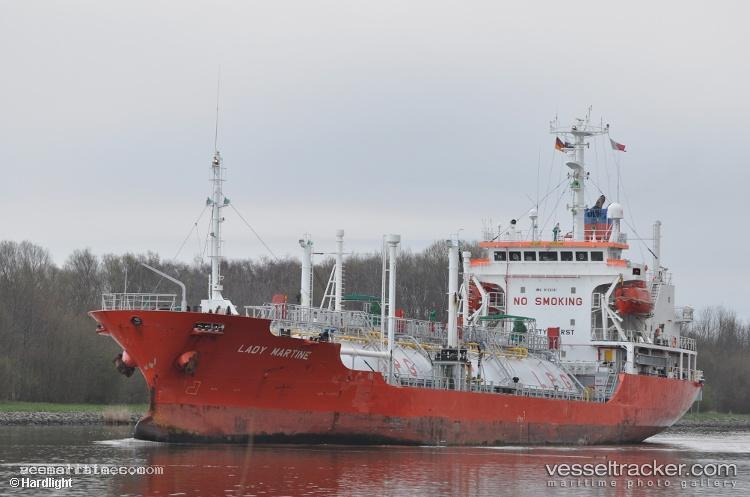 Gas-Courage - Lpg Tanker vessel registered in Sri Lanka