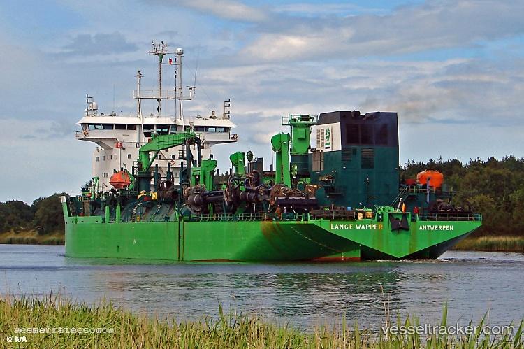 Lange-Wapper - Hopper Dredger vessel registered in Belgium