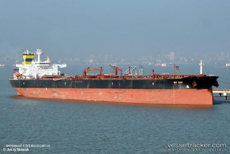 Zambra - Crude Oil Tanker vessel registered in Panama
