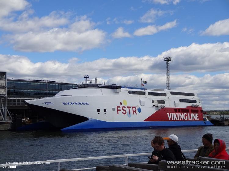Superexpress - Passenger Ro Ro Cargo Ship vessel registered in Greece
