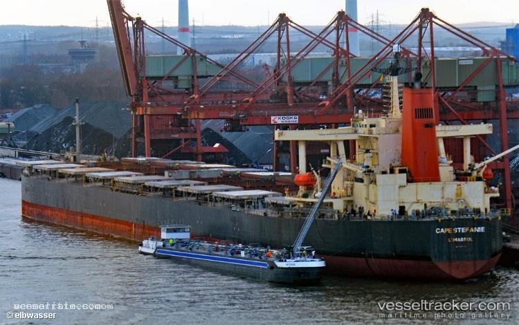 Lila-Kyoto - Bulk Carrier vessel registered in Liberia
