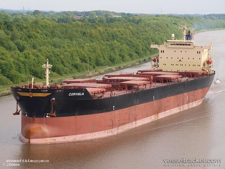 Lucky-Dragon - Bulk Carrier vessel registered in Panama