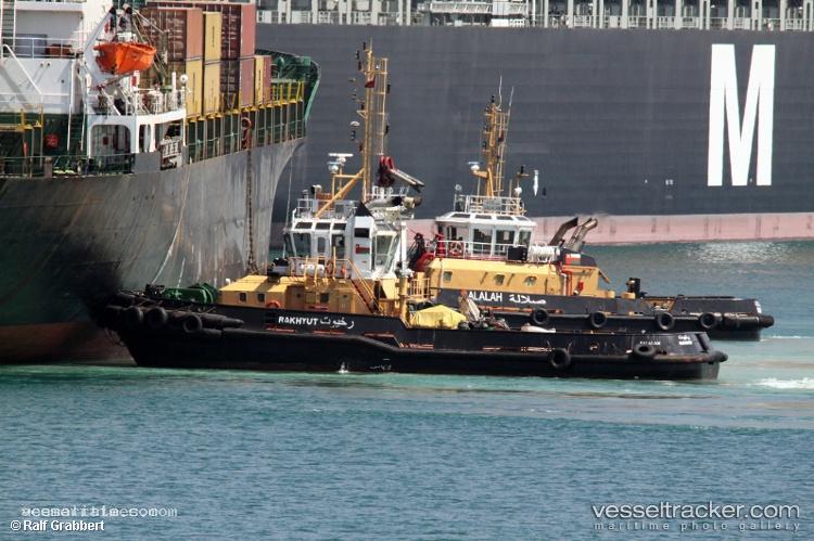 Rakhyut - Tug vessel registered in Oman