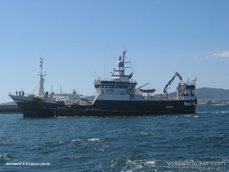 Bellator - Fishing Vessel vessel registered in Angola