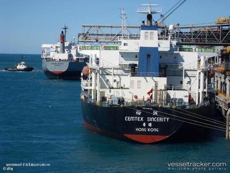 High-Speed - Bulk Carrier vessel registered in Panama