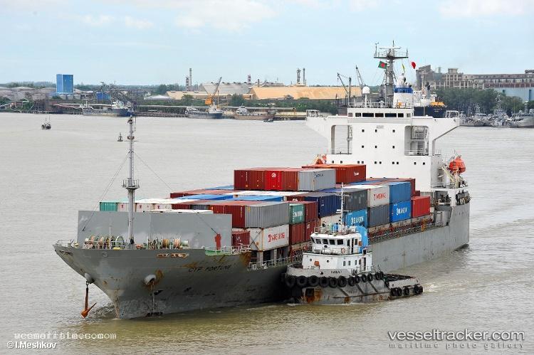 Mv.ctp-Fortune - Container Ship vessel registered in Indonesia
