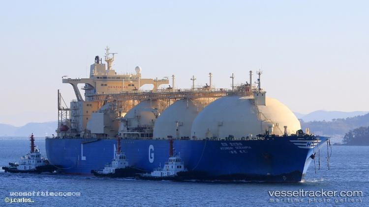 Hyundai-Oceanpia - Lng Tanker vessel registered in Marshall Islands