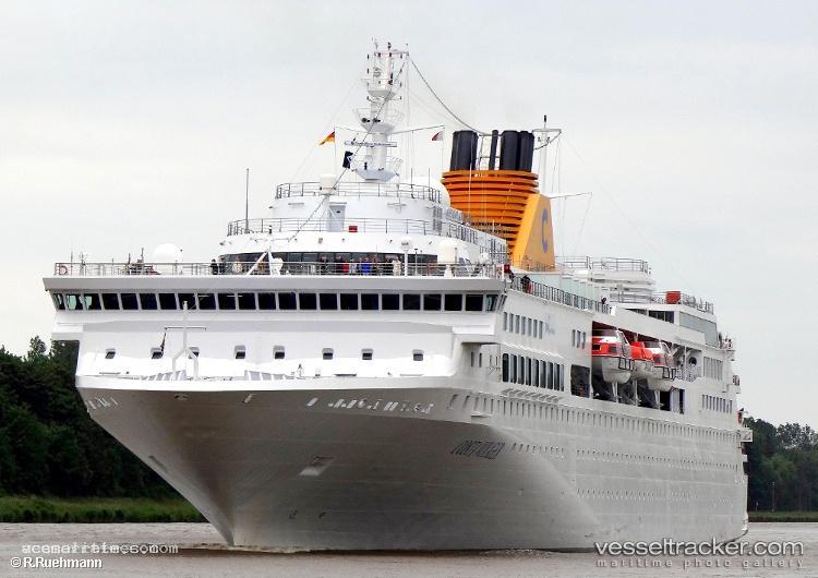 Chinese-Taishan - Cruise Ship vessel registered in Liberia