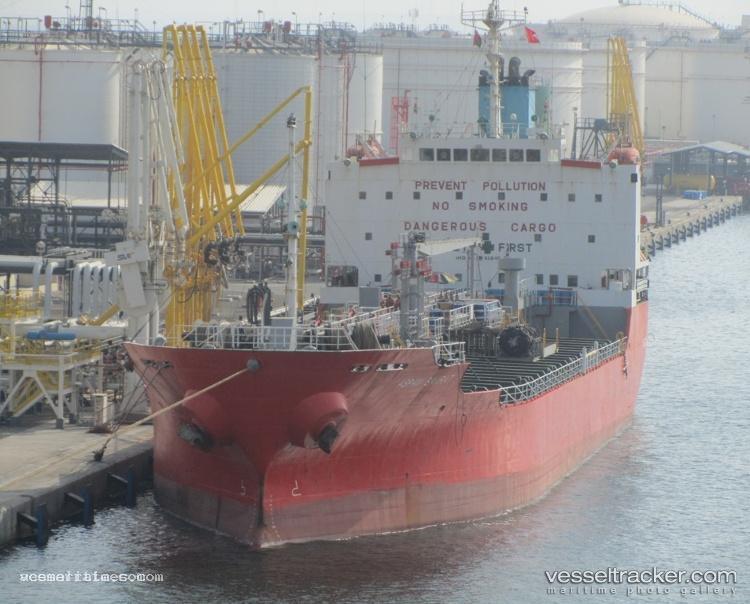 Mt-Arolia - Bunkering Tanker vessel registered in Palau