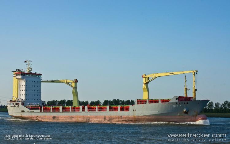Olomana - Multi Purpose Carrier vessel registered in Antigua and Barbuda