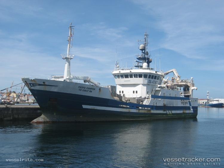 Champion - Fish Carrier vessel registered in Russia