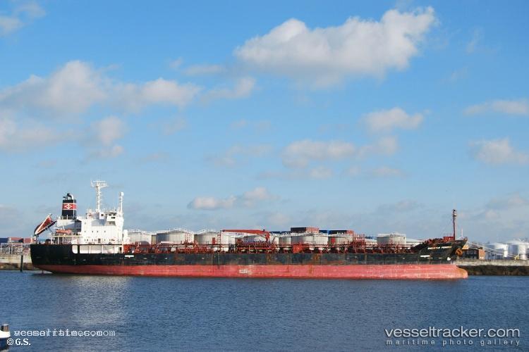 Dongfushan - Chemical Tanker vessel registered in Hong Kong