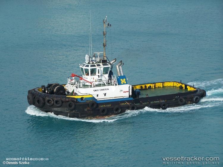 Regul - [tug.fire_fighting_tug] vessel registered in Russia