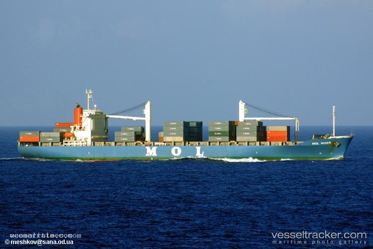Nz-Ningbo - Container Ship vessel registered in Panama