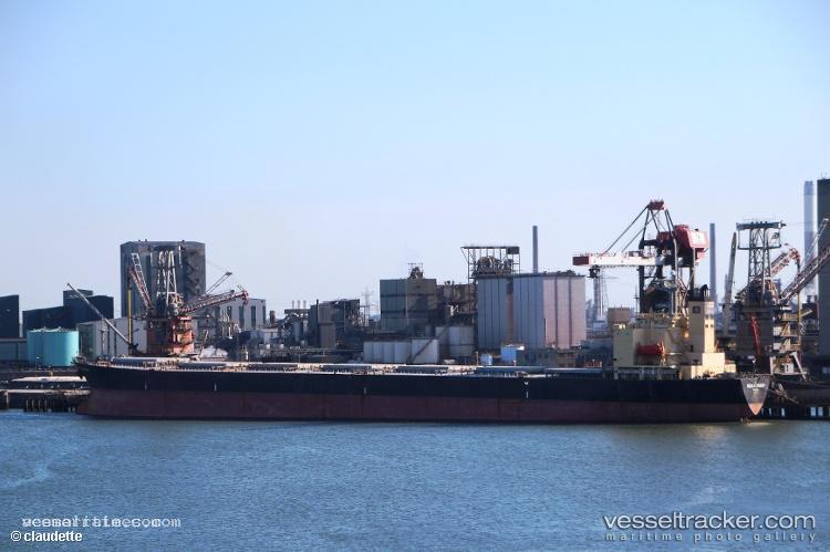 Hwa-Land - Bulk Carrier vessel registered in Panama