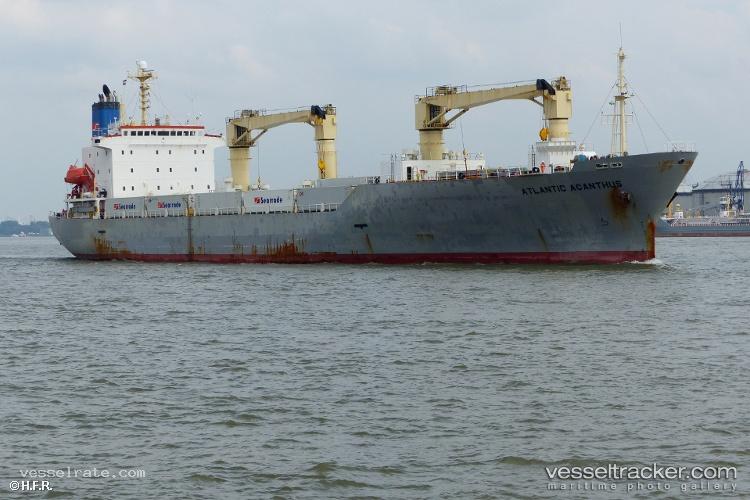 Atlantic-Acanthus - Refrigerated Cargo Ship vessel registered in Bahamas
