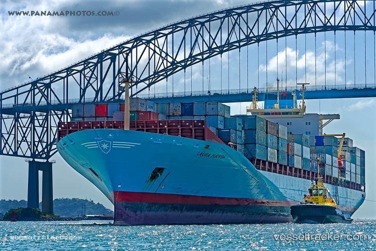 Louis-Maersk - Container Ship vessel registered in Hong Kong