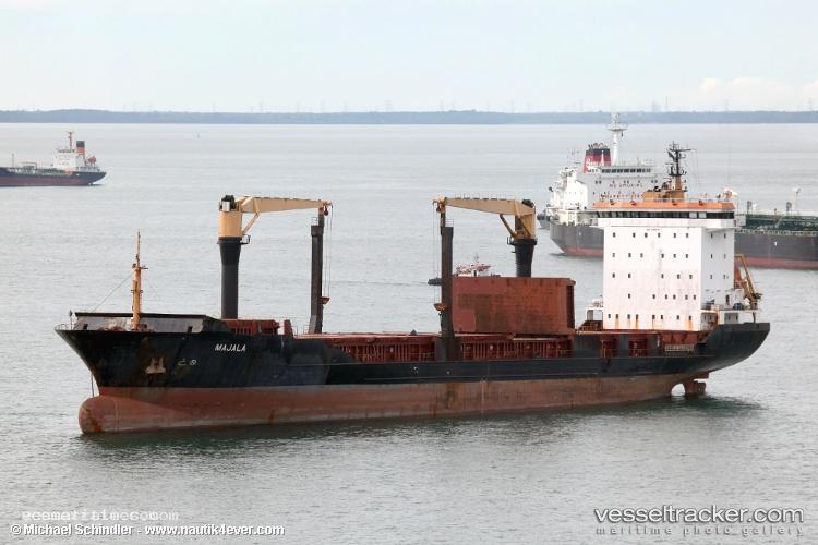 Hijau-Segar - Container Ship vessel registered in Indonesia