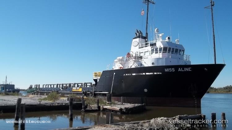 Elia - Offshore Tug Supply Ship vessel registered in Mexico