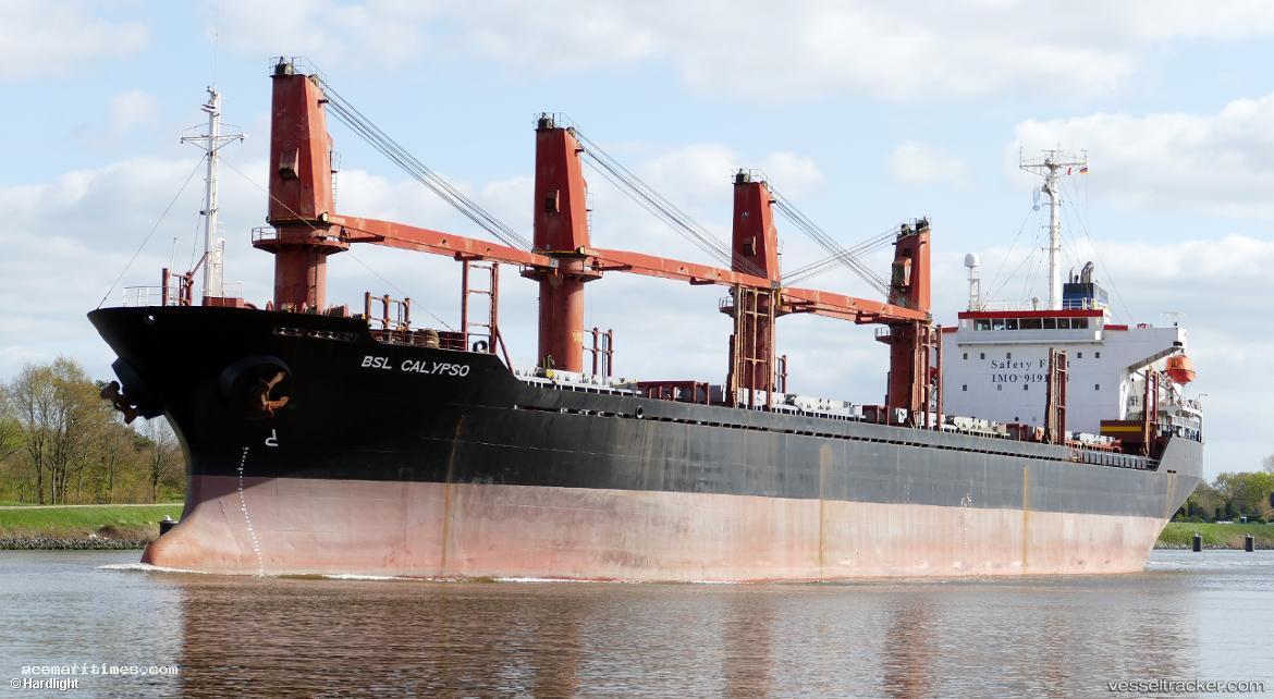 Bsl-Calypso - Bulk Carrier vessel registered in Barbados