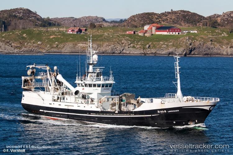 Lonningen - Fish Carrier vessel registered in Norway